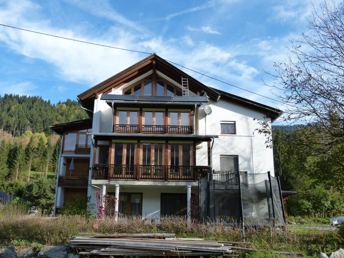 Sagmeister Loft Διαμέρισμα Jenig Δωμάτιο φωτογραφία